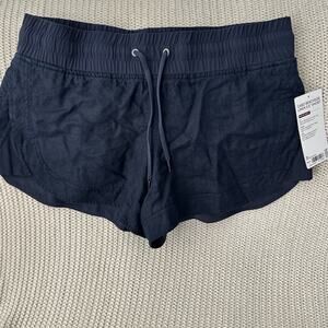 Athleta cabo linen shorts 3.5” navy blue women’s size 10